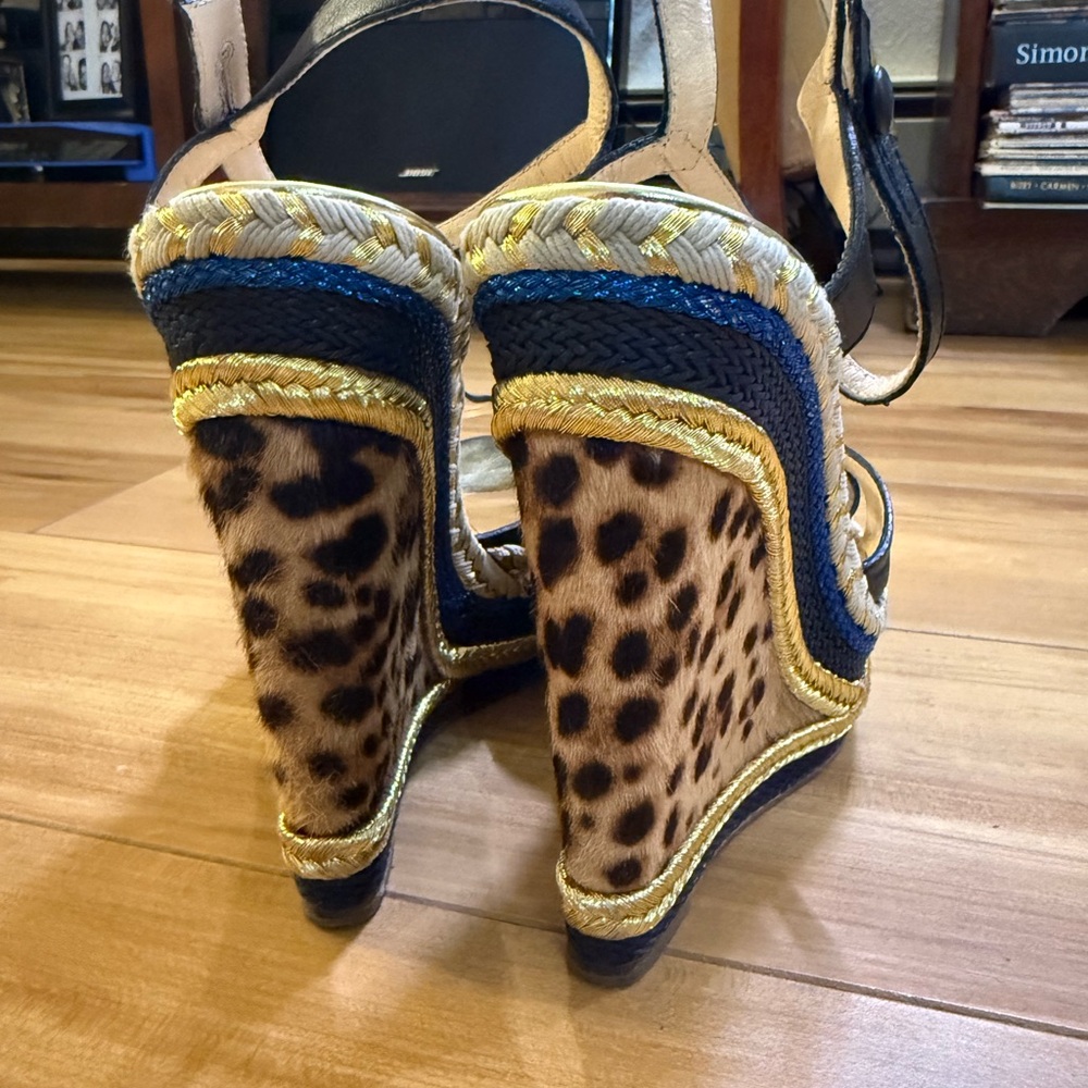 Christian Louboutin Trotolita Black and Gold Leopard Wedges 7.5 / 38.5 - Picture 5 of 16
